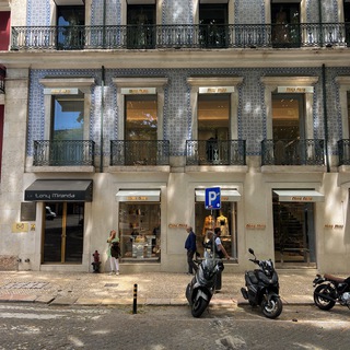 Логотип @darzatravelchat - Darza чат