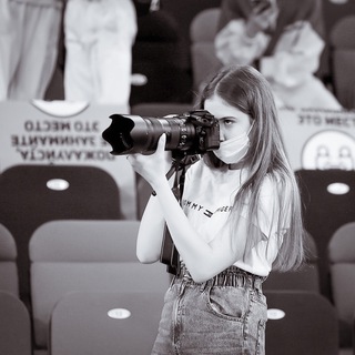 Логотип @dasha_ph_rg_chat - photo by darya kuzovleva Chat