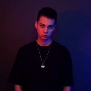 Логотип @dasha_pocelueva - Дарья Поцелуева