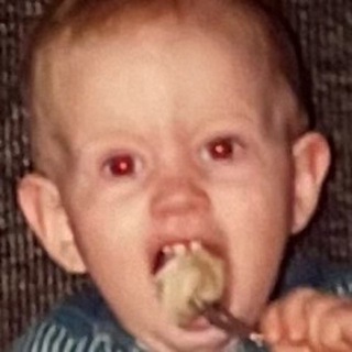 Логотип @dasha_shevik - Dasha Shevik