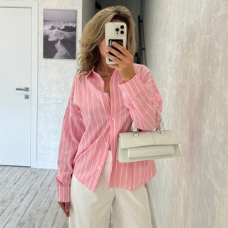 Логотип @dasha_v_strane_shopping - Даша в стране Shopping 🛒🛍️