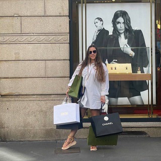 Логотип @dasha_will_buy - ДАША КУПИТ 🛍️