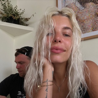 Логотип @dashapanfilova1 - Dasha Panfilova