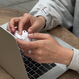 Логотип @dashapodcast - Workaholic heal🤪 Chat