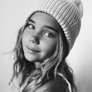 Логотип @dasharichardsonknits - DashaRichardson.knits