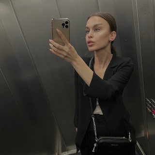 Логотип @dashasaga - Dasha