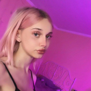 Логотип @dashaxkareykaa1 - Даша Корейка