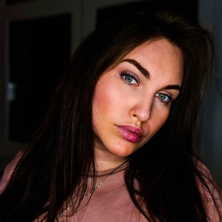 Логотип @dasoteva - guzieva_darya