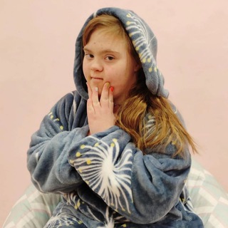 Логотип @daungru - чат Узнай меня : жизнь с синдромом Дауна