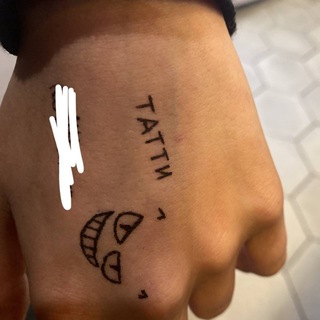 Логотип @davaipogatay - голосовые от краша🥺💗💖💞💘