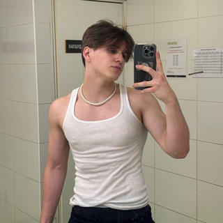 Логотип @davidikstu - 𝐝𝐚𝐯𝐢𝐝'𝐬 𝐟𝐞𝐞𝐥𝐢𝐧𝐠𝐬