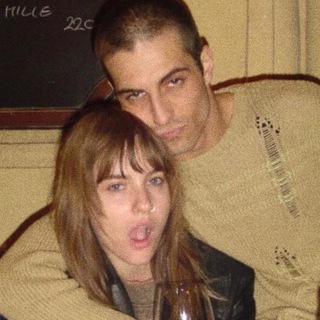 Логотип @davingelis - мам, я за даморию