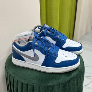 Логотип @davla1 - Кроссовки люкс