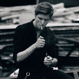 Логотип @davydov_agenda - Повестка Давыдова