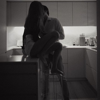 Логотип @dawn_with_sunset - 𝖉𝖆𝖜𝖓_𝖜𝖎𝖙𝖍_𝖘𝖚𝖓𝖘𝖊𝖙