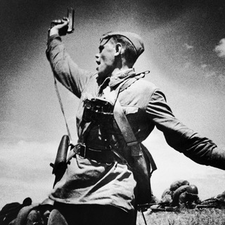 Логотип @day_by_day_channel - День за днём