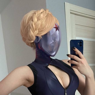 Логотип @deepfake_bloggersh - Дипфейки на каждый день