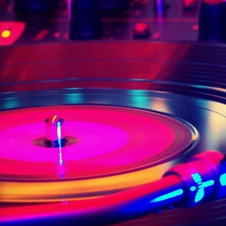 Логотип @deepintelligent - Deep /Dub/ Techno / Minimal