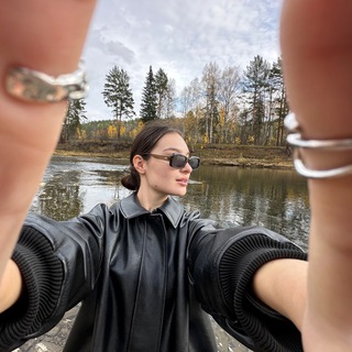 Логотип @defactodefacto - De facto/ Де-фа́кто