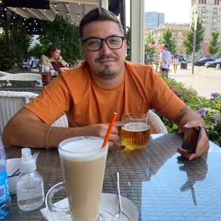 Логотип @defdanya - Даня Def • Даниил Пухляк • Даня Ньюс