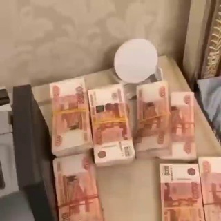 Логотип @deldengu - Делать деньги 👏 вот так