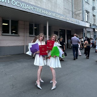Логотип @dementevatwins - ЛЕДИ В МЕДЕ👩🏼‍⚕️👩🏼‍⚕️