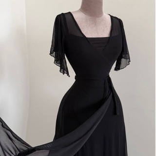 Логотип @demiliniiiii - 99demilina