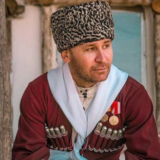 Логотип @denilkhanov - Исмаил Денильханов