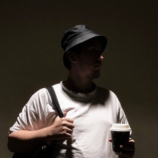 Логотип @denis_darovskix - Денис Даровских