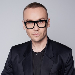 Логотип @deniskartashev - Денис Карташев о макияже и косметике