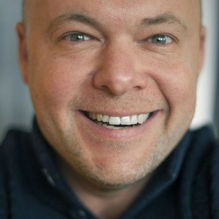 Логотип @deniskostash - Денис Косташ. Тренер, мотиватор, психолог