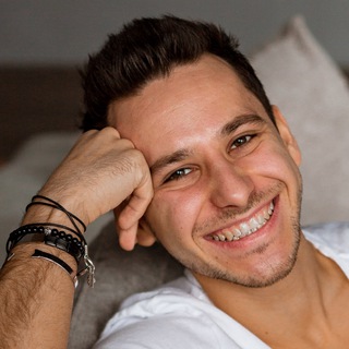 Логотип @denisplushenko - Денис Плющенко