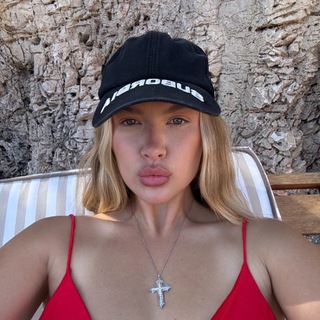 Логотип @denissenkod - Дарья Денисенко @denissenkod