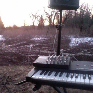 Логотип @denmusique - Музыка когда-нибудь