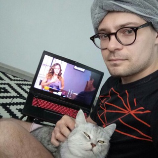 Логотип @deonvog2 - Геноцид Эклеров