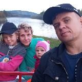 Логотип @derevenkapodytesom - Деревенька под утёсом