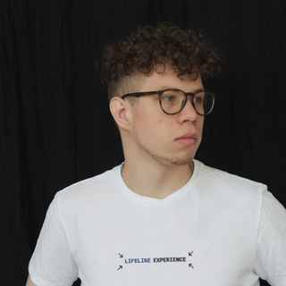 Логотип @designer_kras - Алексей, расскажи мне