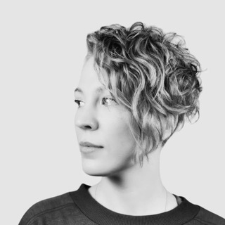 Логотип @designofmi - Дизайн всего | Люда Крутикова