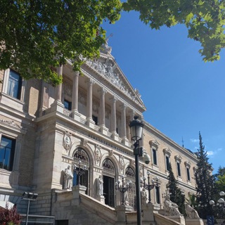 Логотип @destinomadrid - Билет в Мадрид 🇪🇸