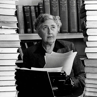 Логотип @detectivetrue - Настоящий детектив