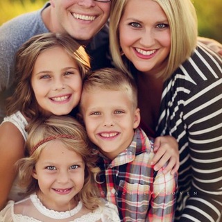 Логотип @deti_v_semie - Дети Семья