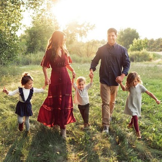 Логотип @deti_znanie - Семья И Дети