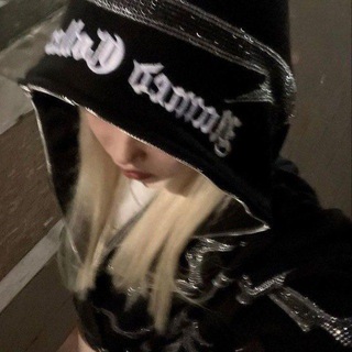 Логотип @devavalyas - 🚨 хелп — от ликси 🚨