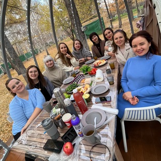 Логотип @devmk22 - Девичники и мастер-классы