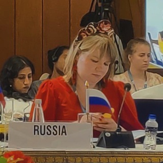 Логотип @devochka_v_vatnike - Бабина в ватнике