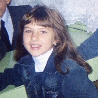 Логотип @di_shaubert - Обнимаю, если позволишь