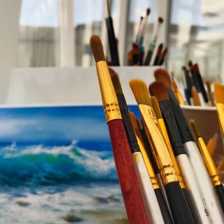 Логотип @dialogi_arno_art - Chat