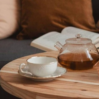 Логотип @dialogivgolove - Book tea☕️