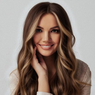 Логотип @dianakuzco - Диана творит реальность ✨️