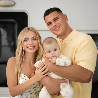 Логотип @diankasavitskaya - Дианка Савицкая 🌸✨